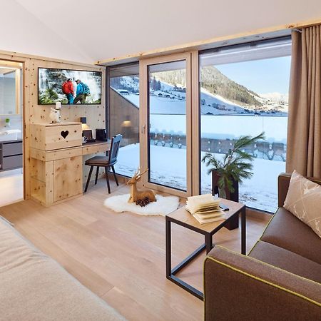 Alpeiner - Nature Resort Tirol Нойщифт им Щубайтал Екстериор снимка