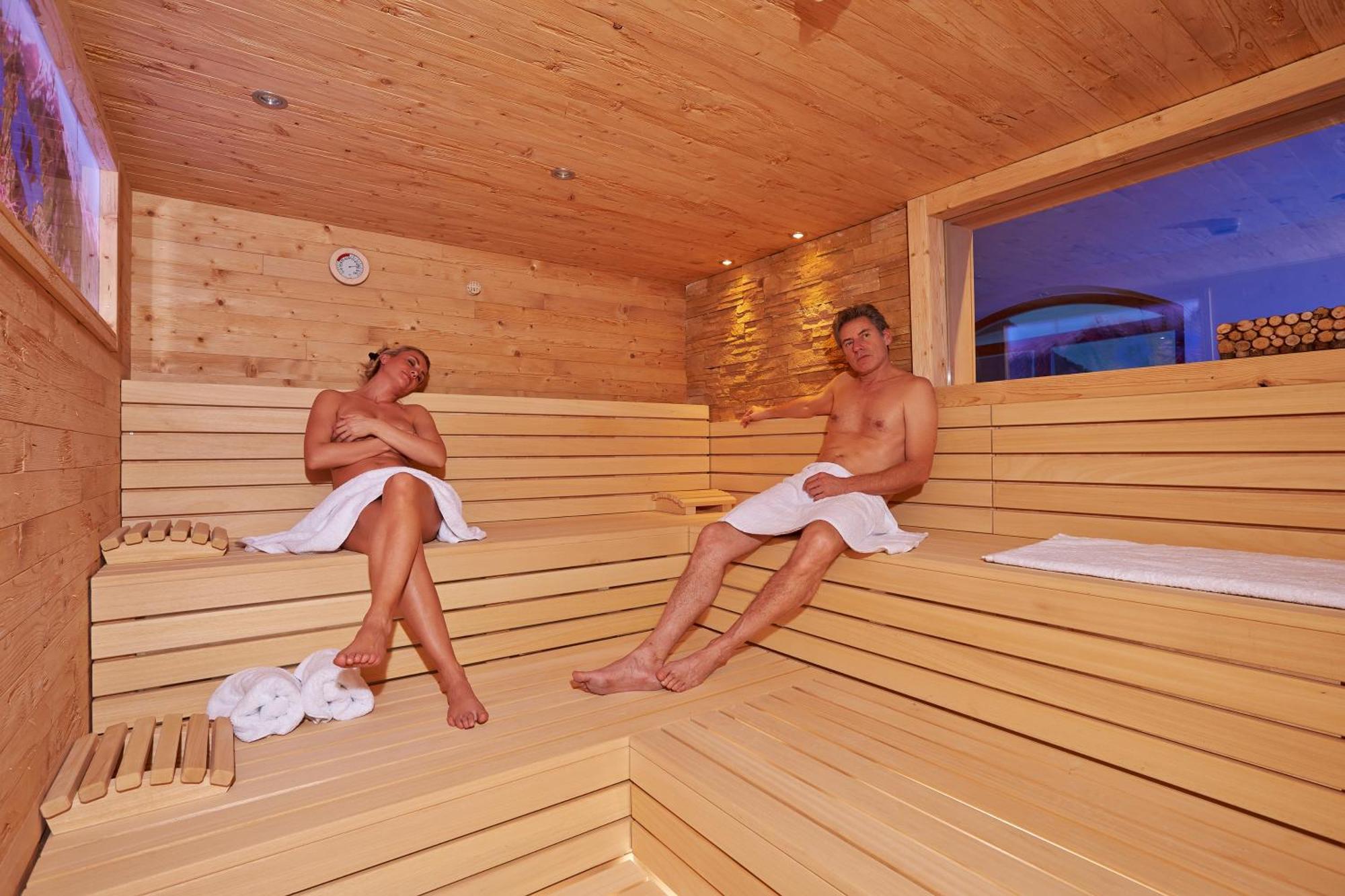 Alpeiner - Nature Resort Tirol Нойщифт им Щубайтал Екстериор снимка