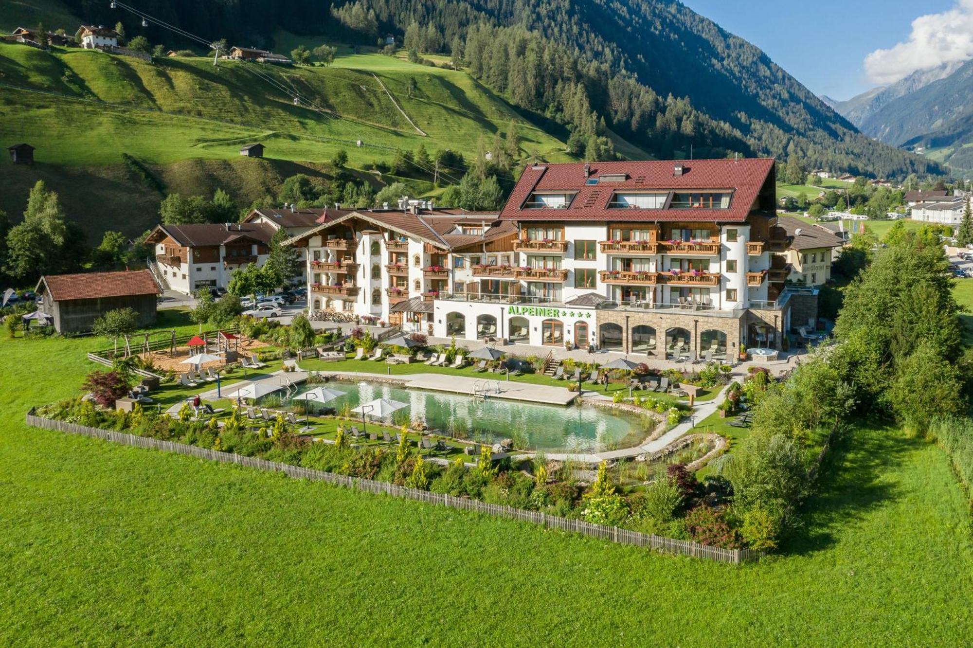 Alpeiner - Nature Resort Tirol Нойщифт им Щубайтал Екстериор снимка