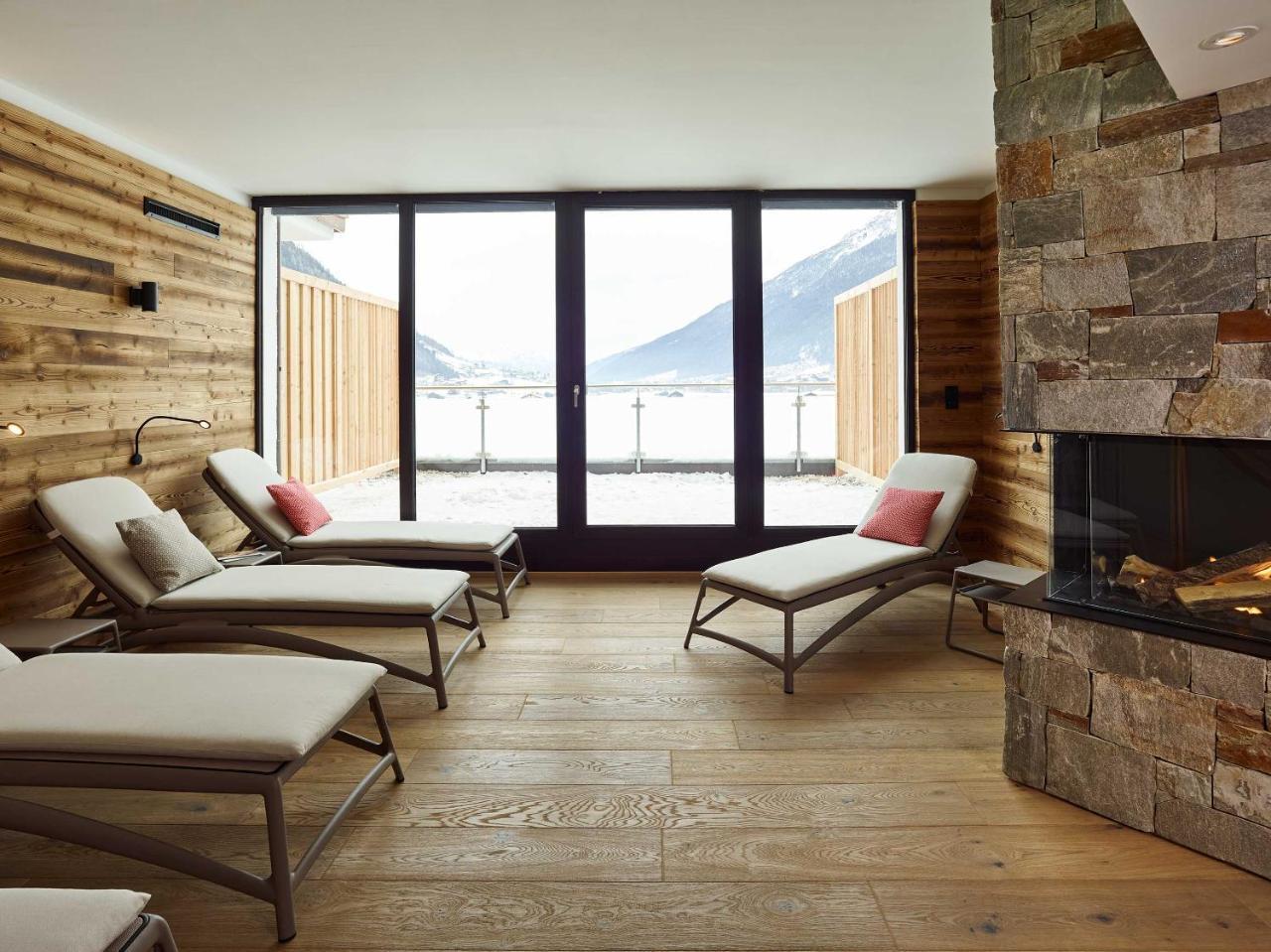 Alpeiner - Nature Resort Tirol Нойщифт им Щубайтал Екстериор снимка